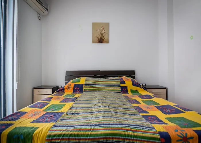 Cozy One-bedroom In Night Breeze * Burgas