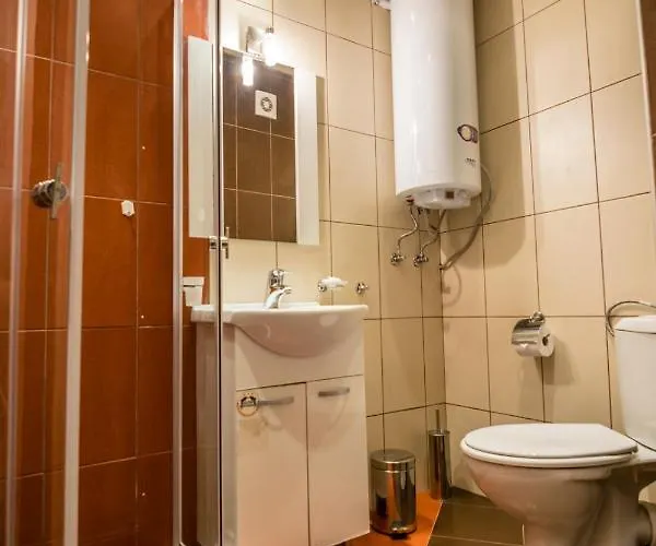 Cozy One-bedroom In Night Breeze Burgas