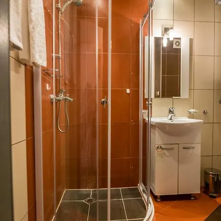 Cozy One-bedroom In Night Breeze * Burgas City