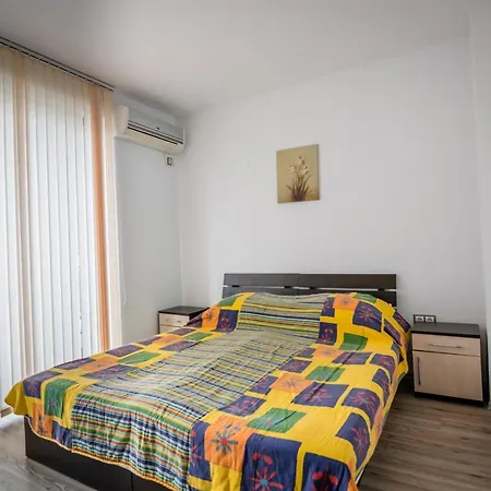 Cozy One-bedroom In Night Breeze Lejlighed *